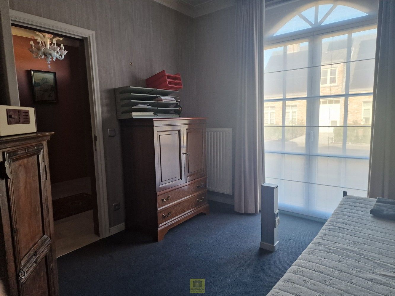 Charmante ruime villa in rustige, doodlopende straat foto 3