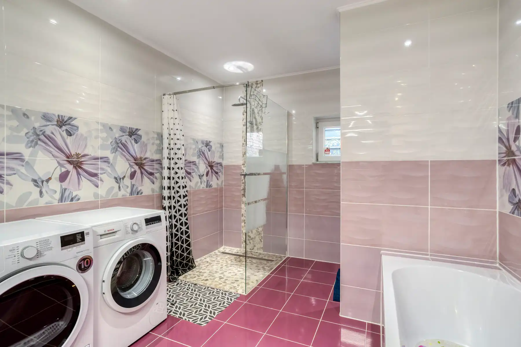 Instapklare eengezinswoning met 4 slaapkamers foto 12