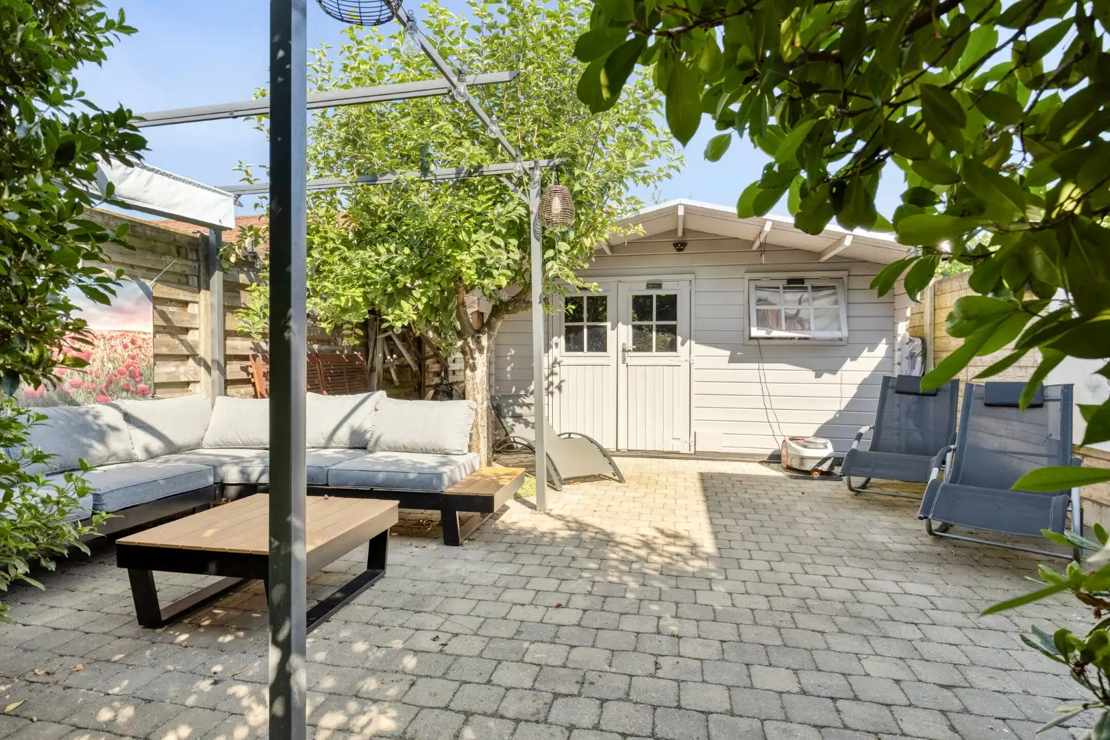 Mooie bel-etage woning van 234 m² bew.opp. op 344 m² grond. foto 28