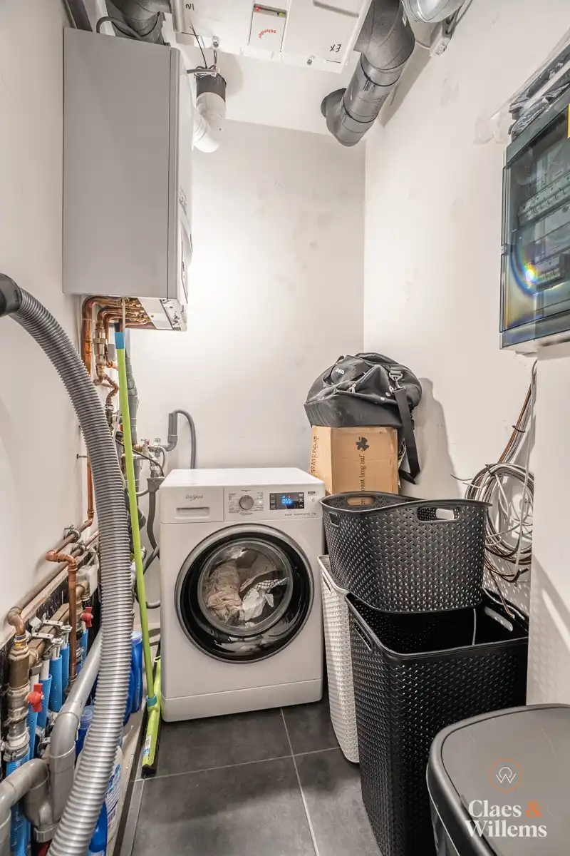 Charmant instapklaar appartement met terras te Halle foto 10