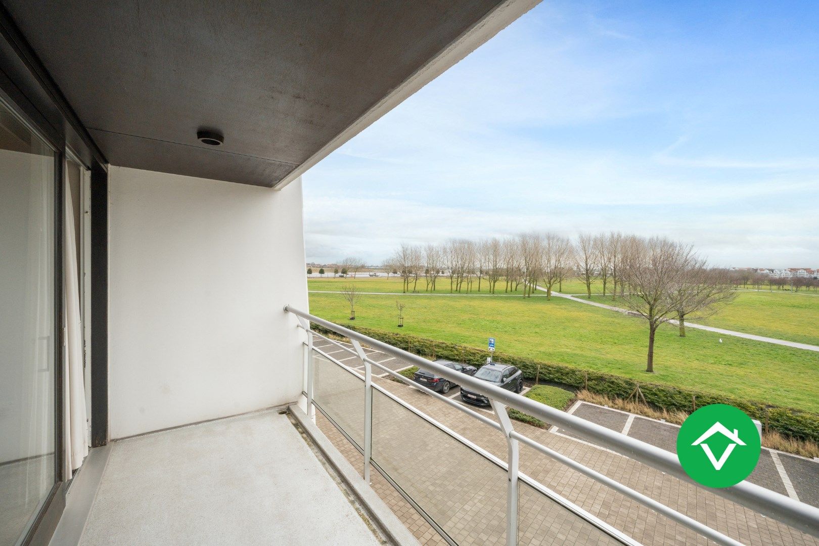 Instapklaar appartement met 2 slaapkamers en grote garage te Nieuwpoort foto 17