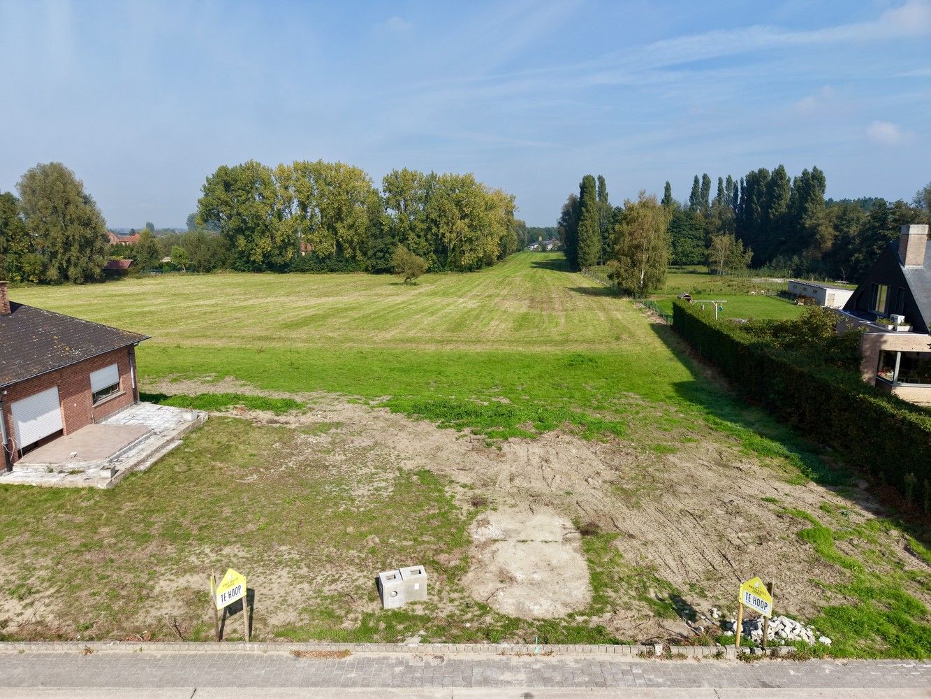 Unieke bouwgronden met prachtig uitzicht - ZONDER bouwverplichting! foto {{pictureIndex}}