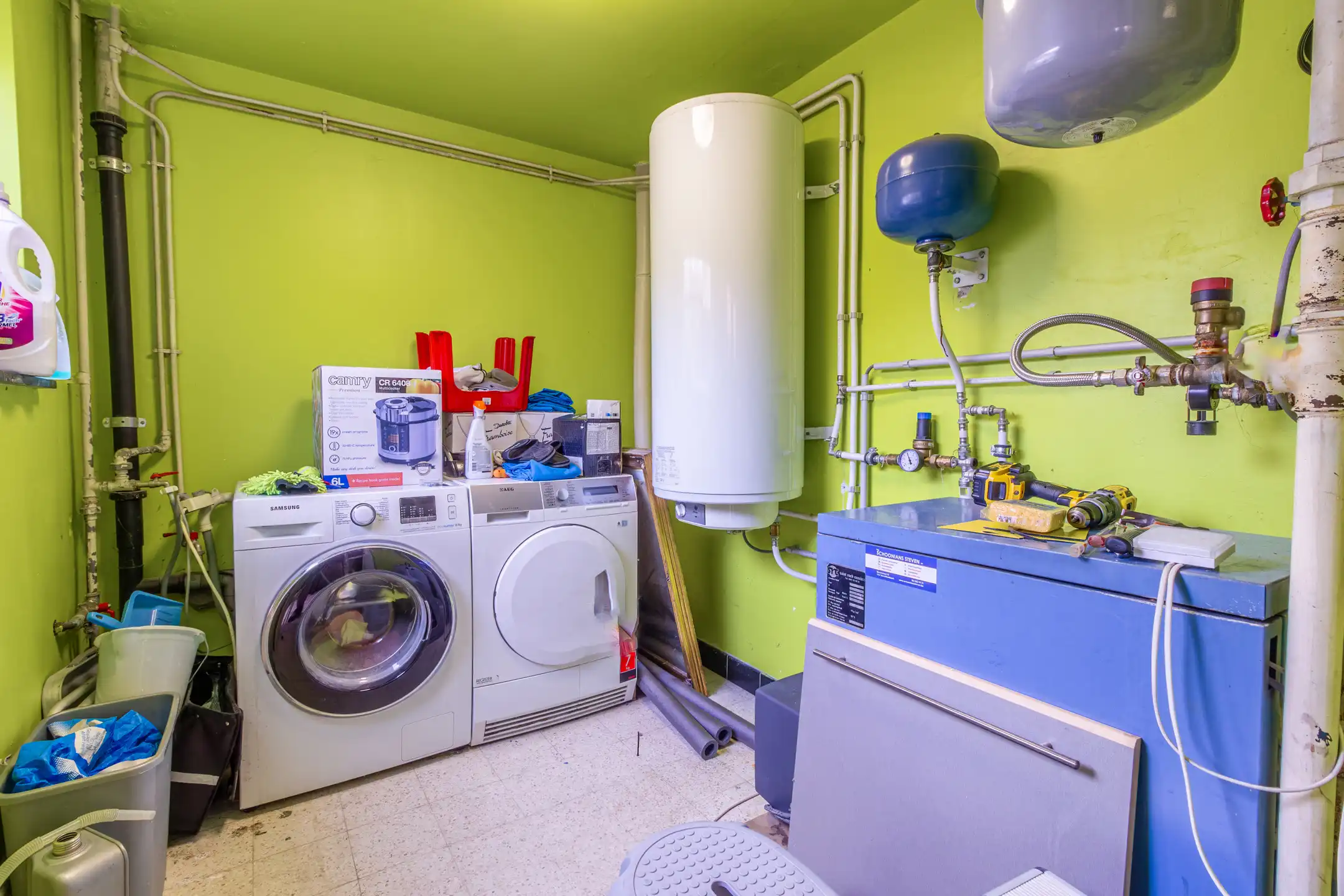 Een Solide Gezinswoning met Potentieel! foto 12