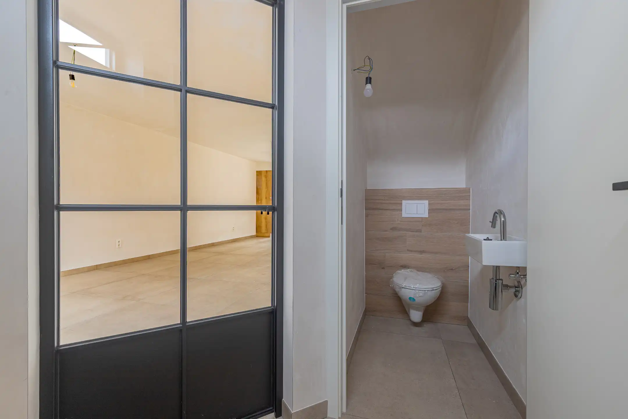 LEDE - Leuke pastorijwoning in centrum - 6% BTW mogelijk! foto 3