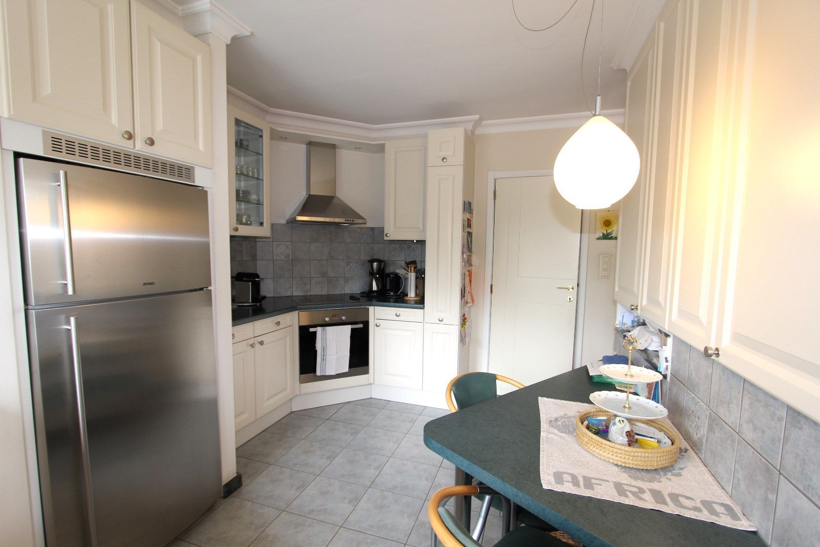 MOOI APPARTEMENT IN HET CENTRUM MET GARAGE foto 8