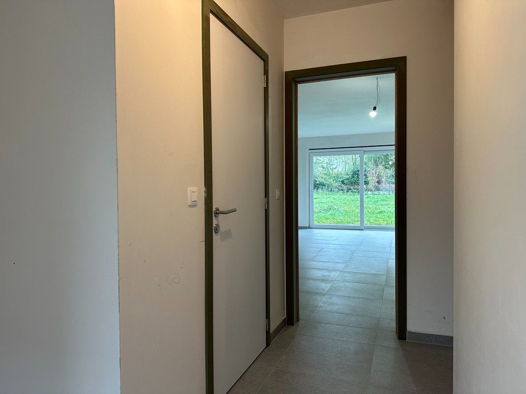 Hectaar bouwt 2 moderne nieuwbouwwoningen in Puurs-Sint-Amands foto 8