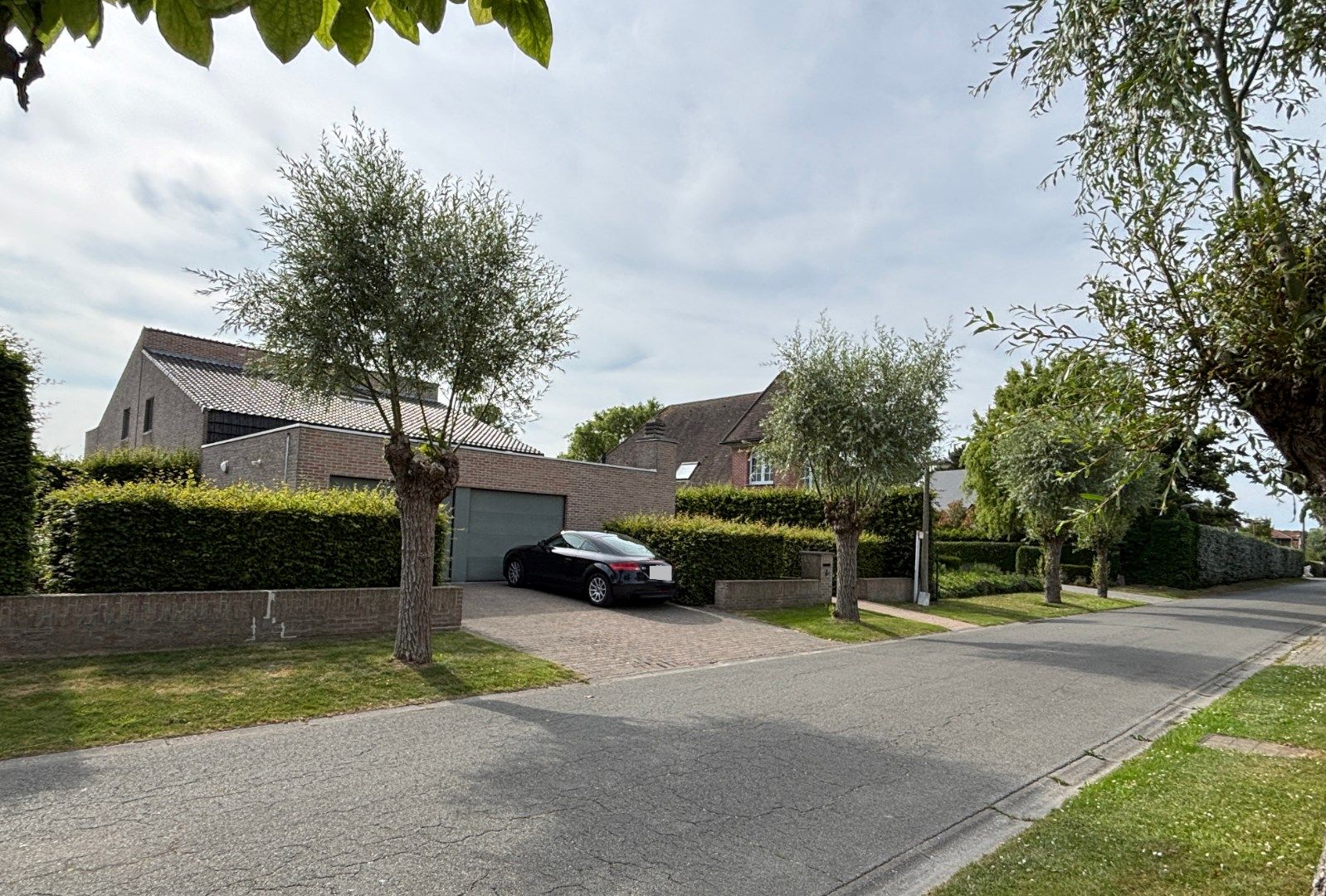 Licht, ruimte en verfijning in een oase van groen foto 28