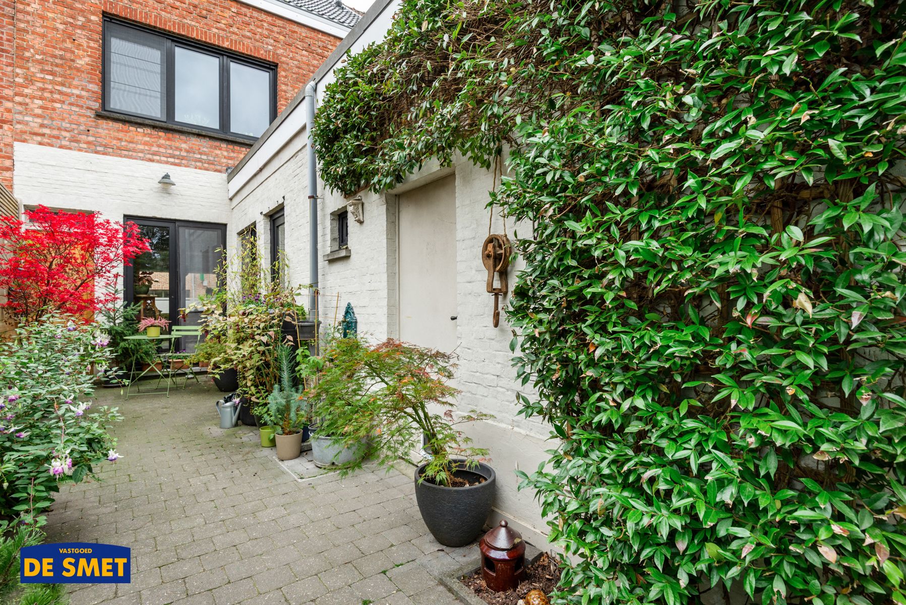 Volledig vernieuwde ééngezinswoning nabij het centrum foto 6