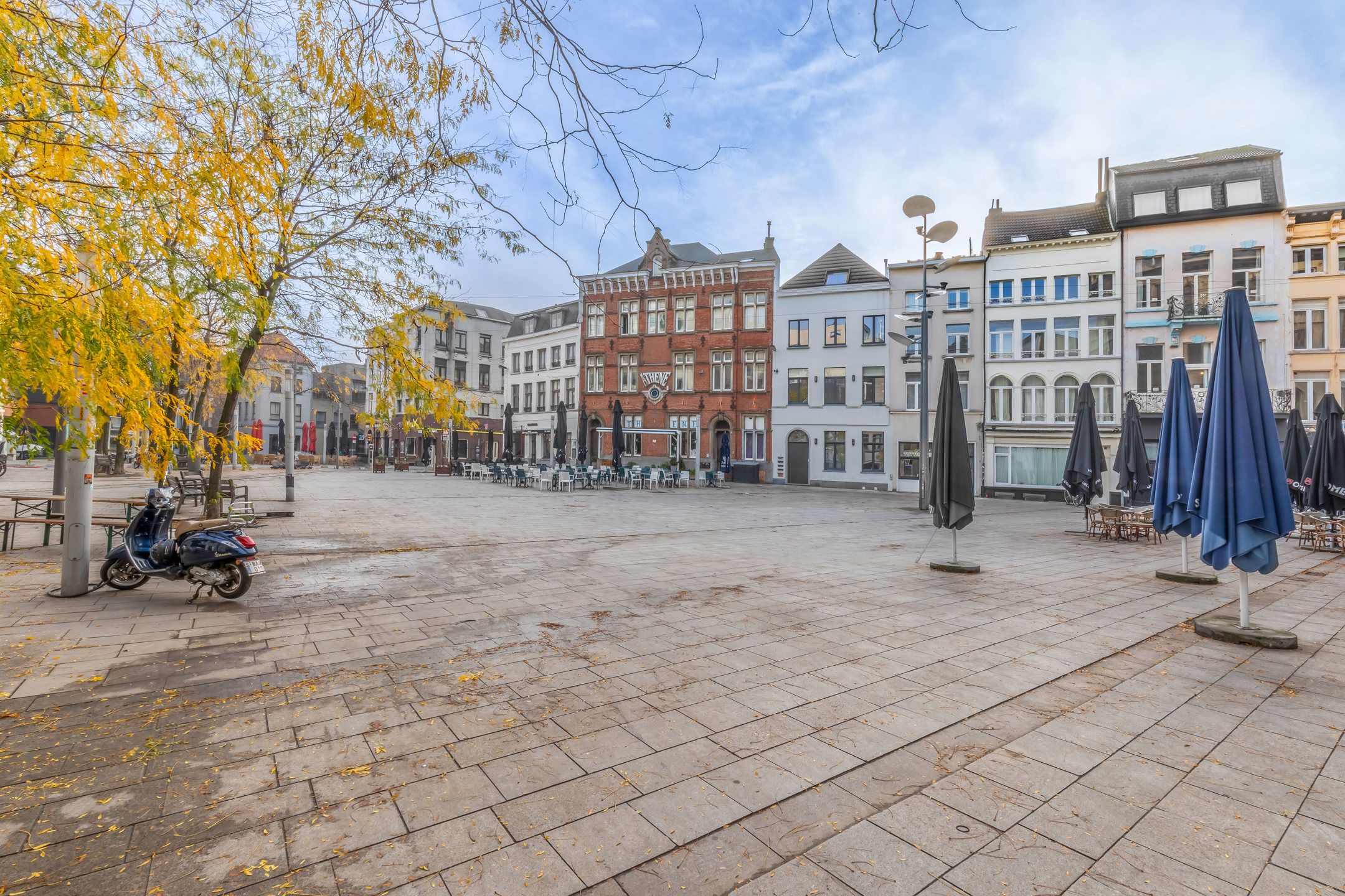 Penthouse met zeer ruim terras( 30m²), privé lift en spa foto 47