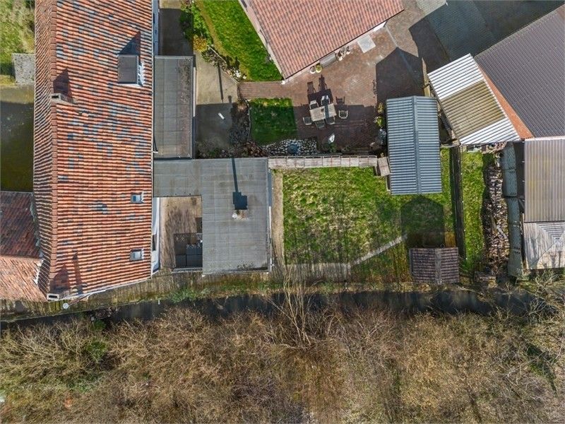 RUIM TE RENOVEREN PAND MET VEEL POTENTIEEL IN HET GEZELLIGE ZEPPEREN foto 7