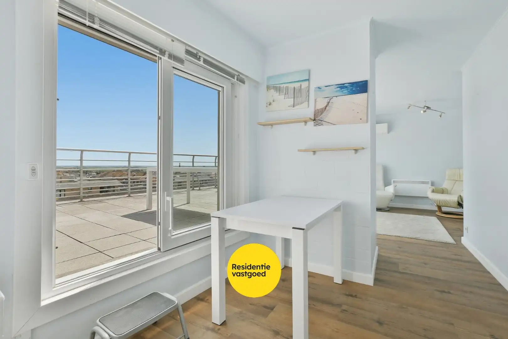 Uniek dakappartement met zonnige ligging en indrukwekkende vergezichten te Wenduine!  foto 9