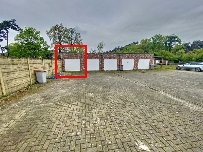 Ruim gelijkvloers appartement met 2 slaapkamers foto 23