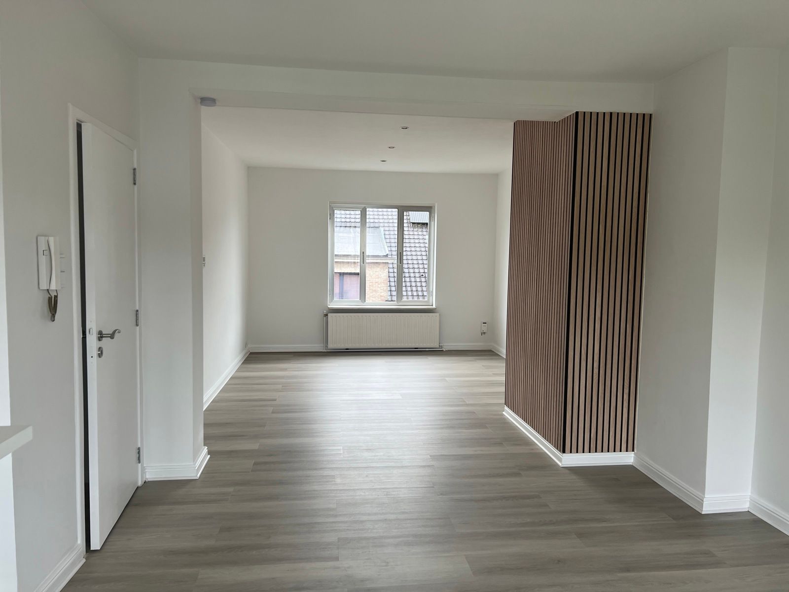 VOLLEDIG GERENOVEERD TRIPLEXAPPARTEMENT TE HUUR IN ZELLIK! foto 6