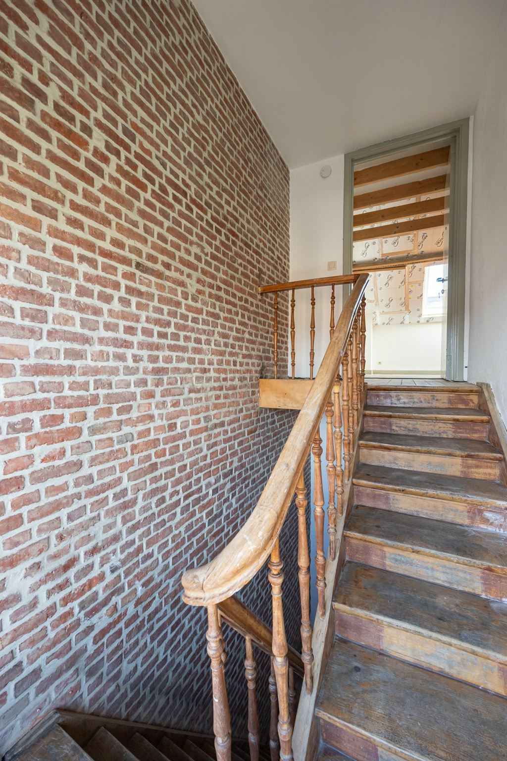 Karaktervolle woning met legio indelingsmogelijkheden foto 23