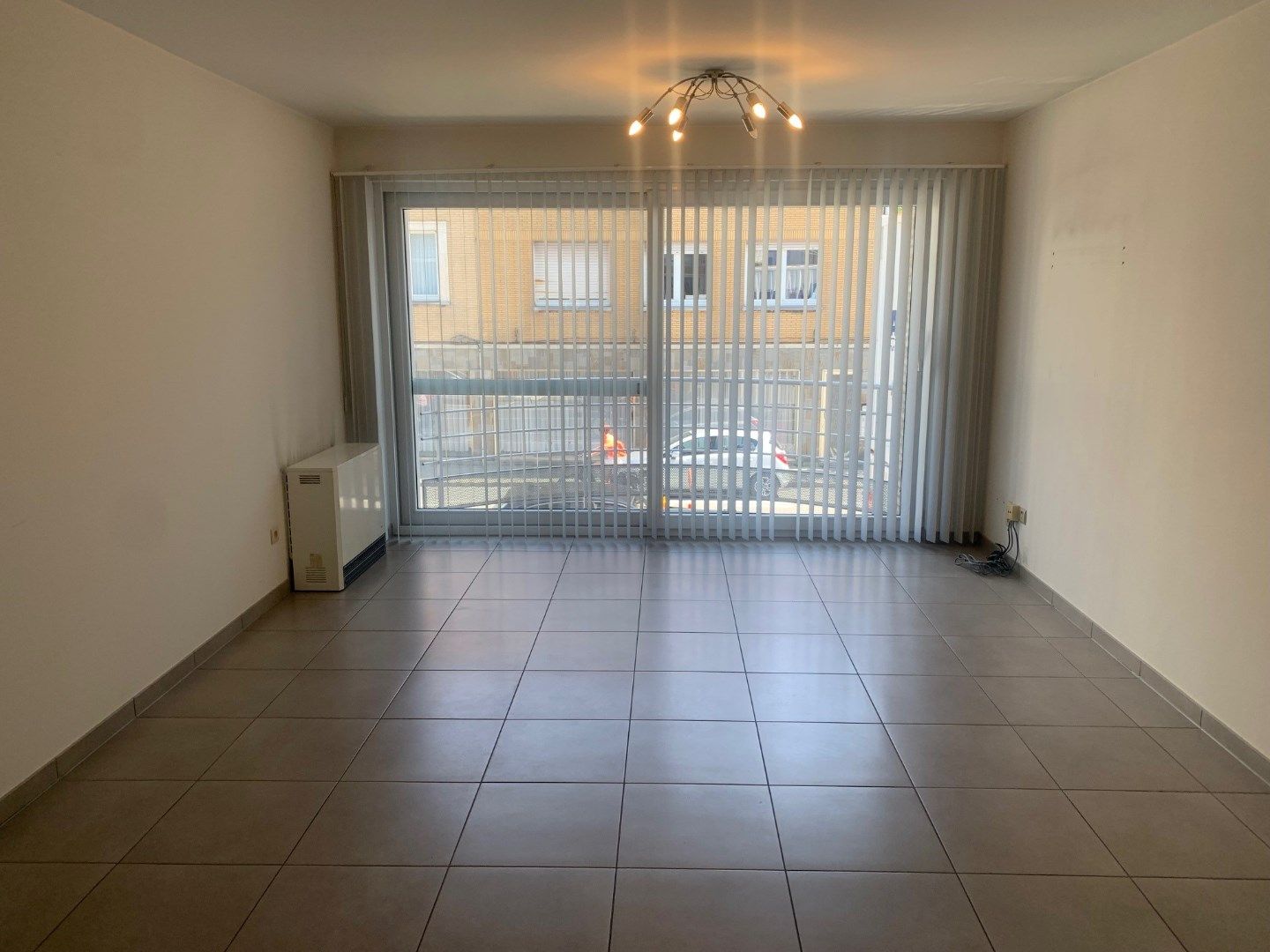 Ongemeubeld appartement met 3 slaapkamers  foto 13