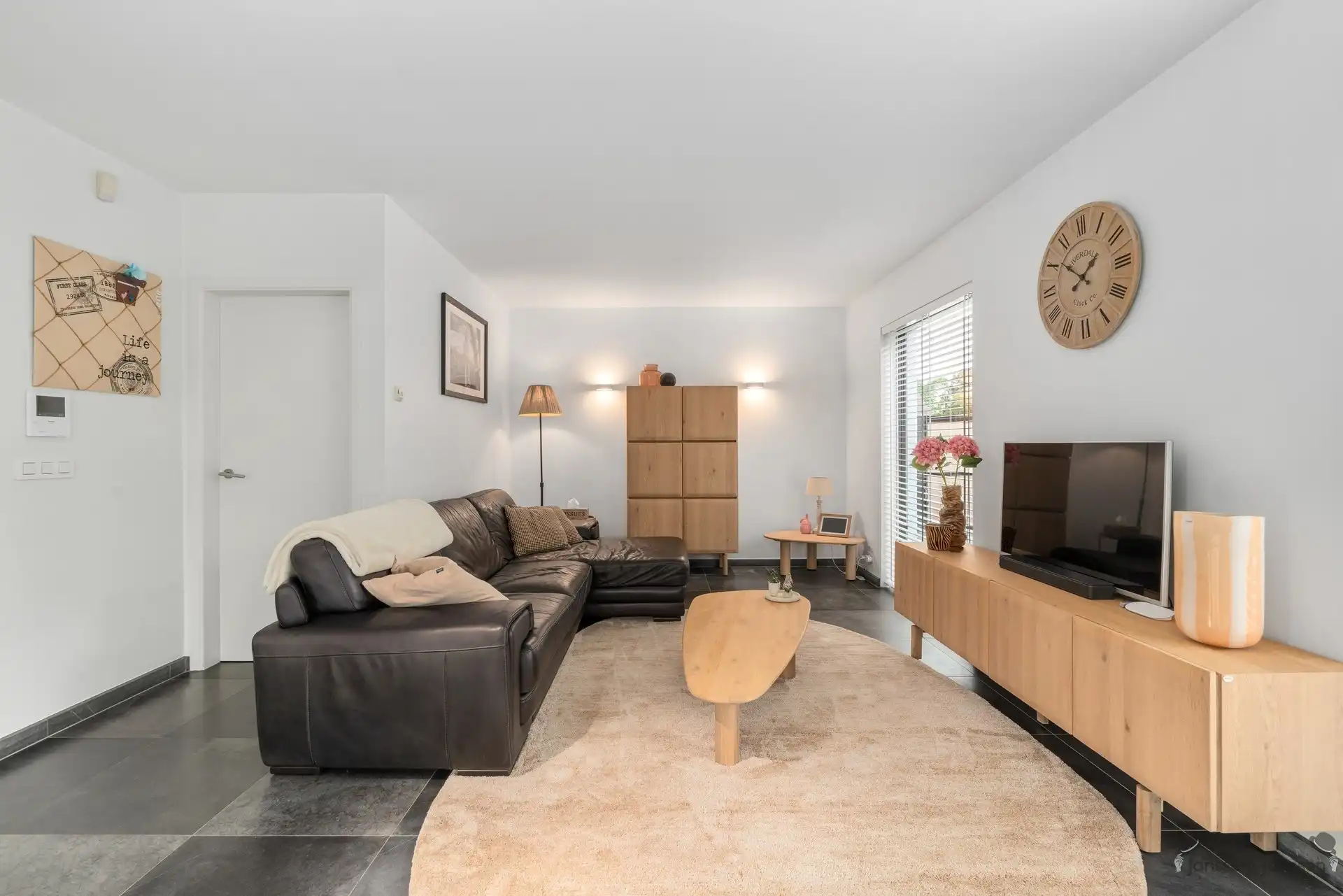 Moderne en lichtrijke woning op 600m² nabij centrum Brecht foto 5