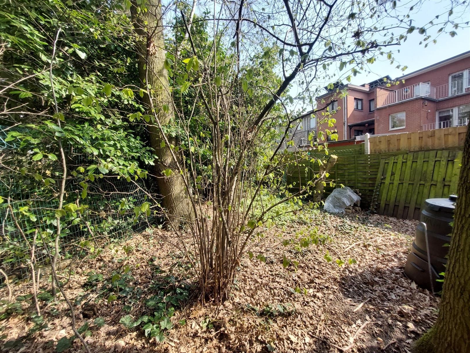 Charmante instapklare woning met o.a. 3 slpks, mooie tuin en oprit. foto 10
