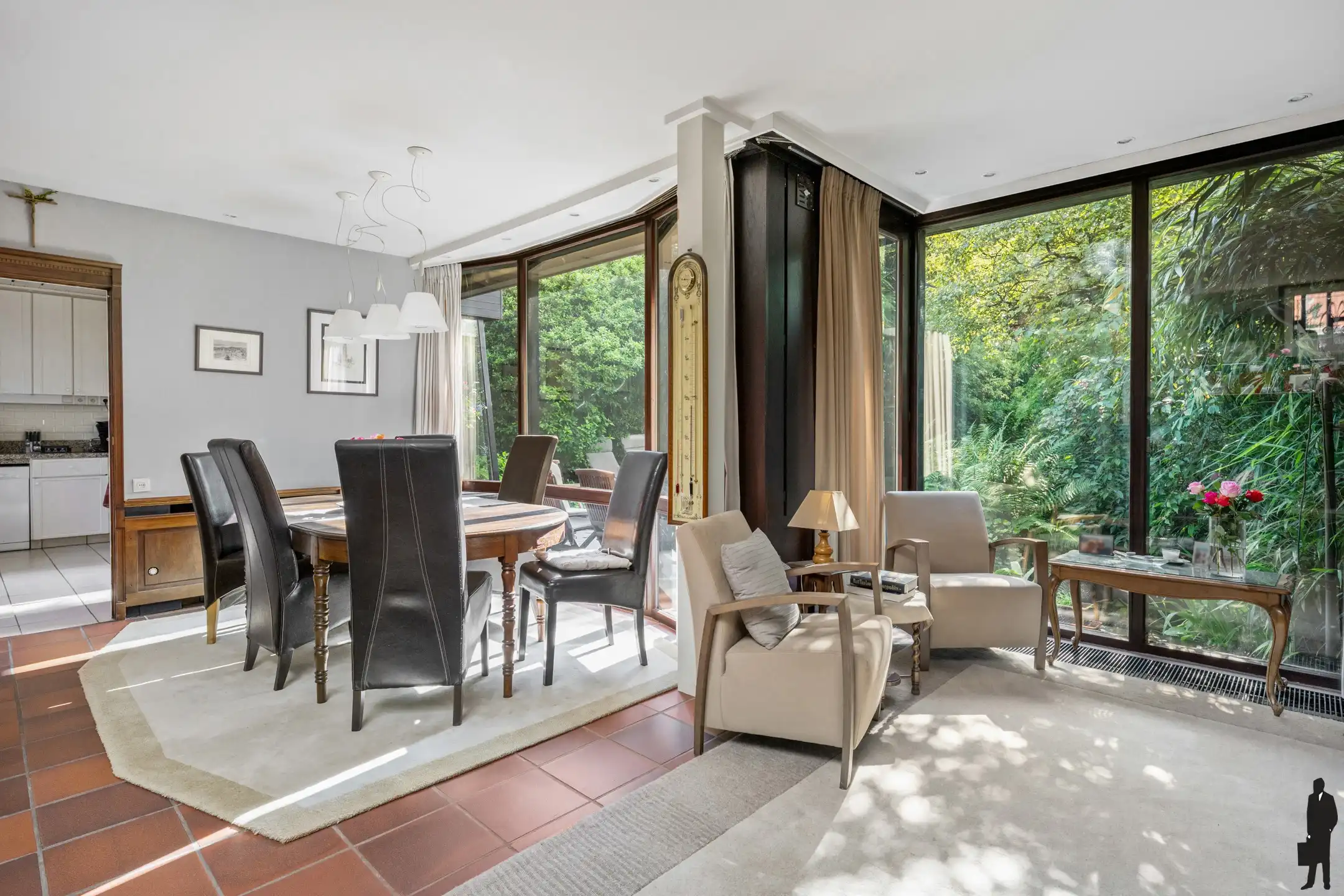 Karaktervolle HOB met prachtige tuin op absolute toplocatie foto 4