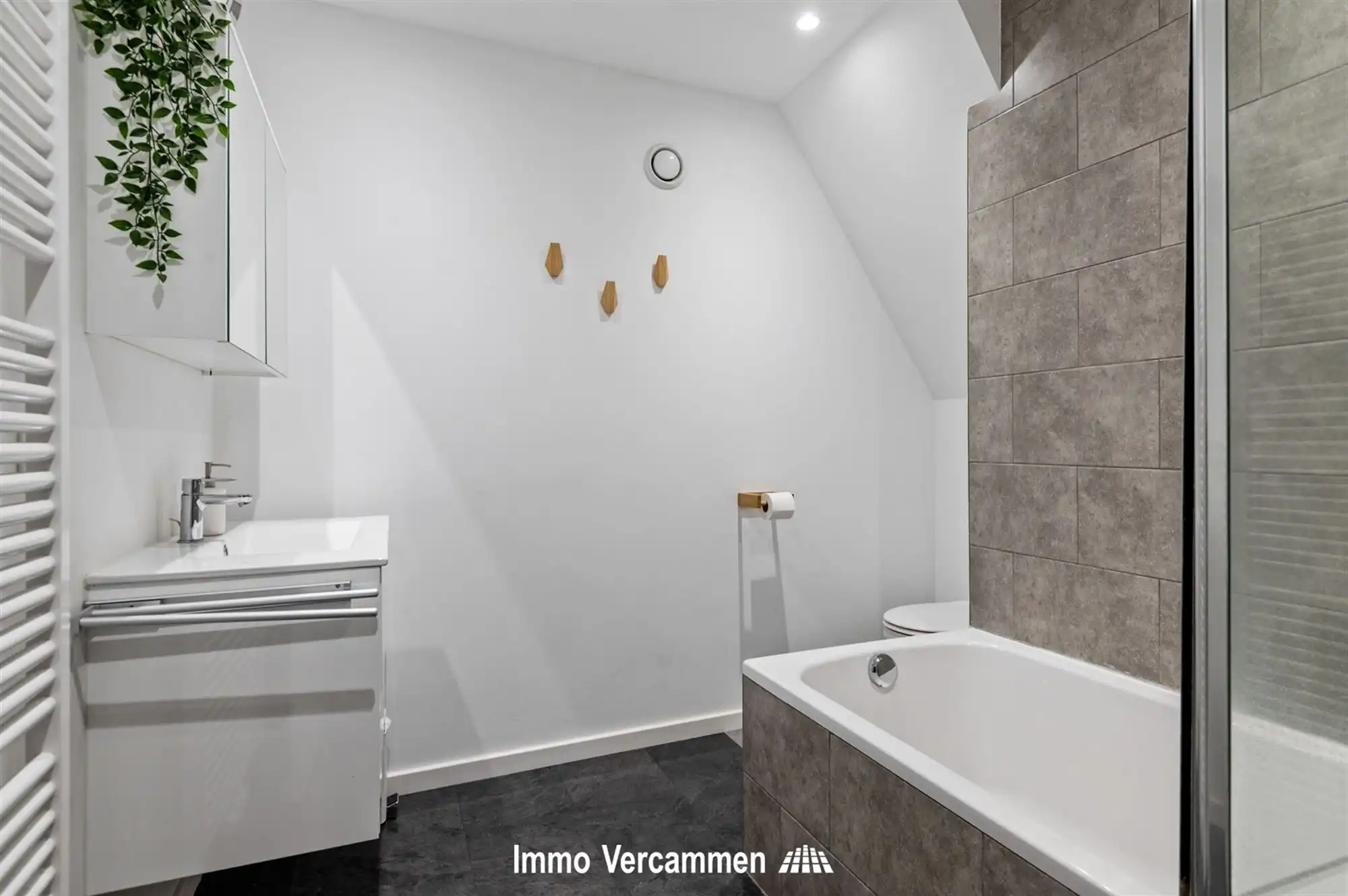 Verrassend ruim duplexappartement te Duffel foto 6