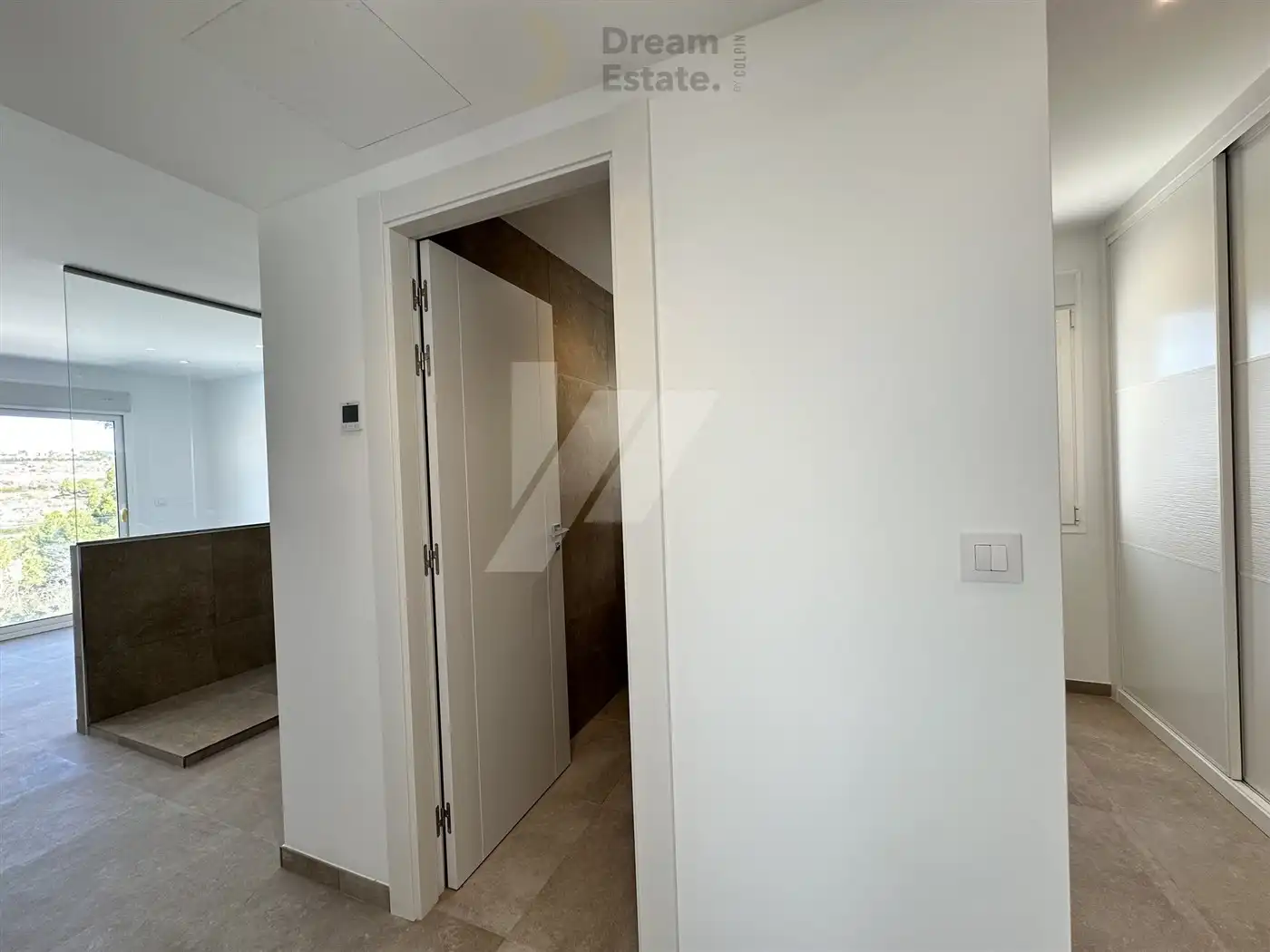 Mediterrane droomvilla in Ibiza-stijl met zeezicht foto 24