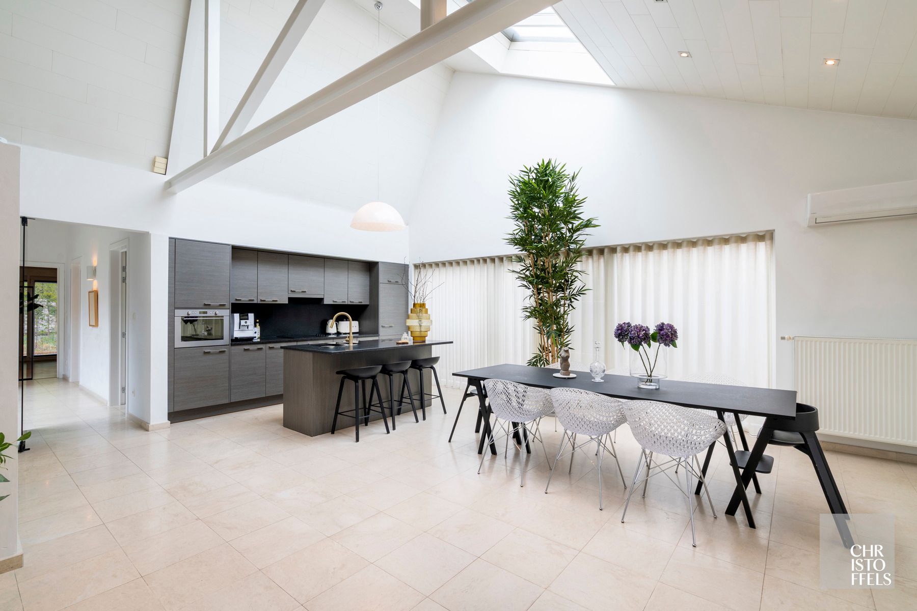 Gelijkvloerse woning met hoge plafonds in Dilsen-Stokkem! foto 8