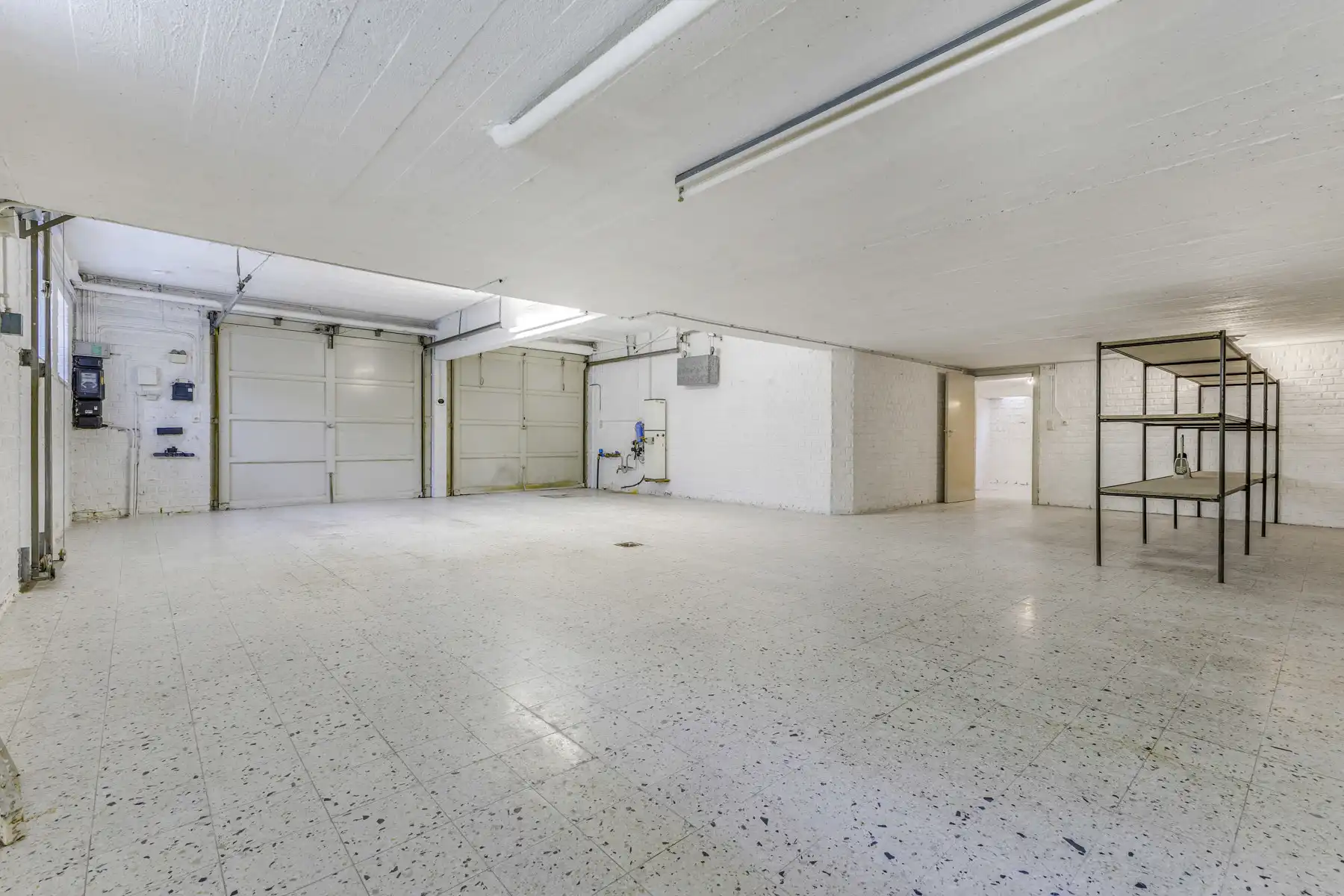 Uiterst residentieel gelegen villa met 3 slaapkamers foto 18