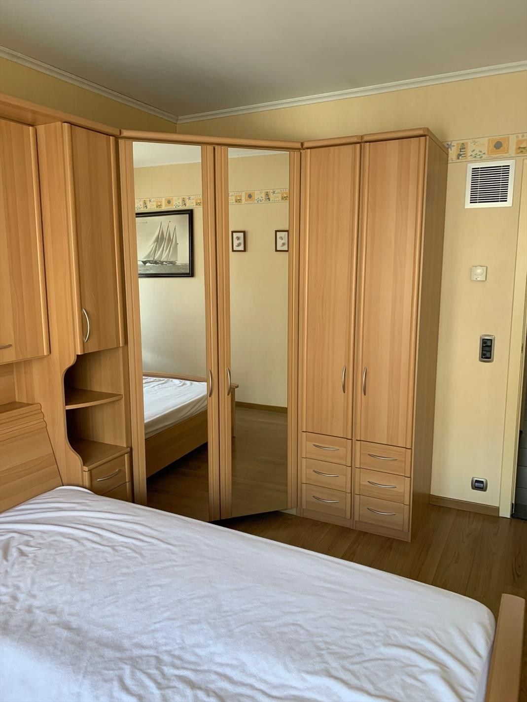 Gemeubeld appartement op de tweede verdieping, vlak aan zee foto 11