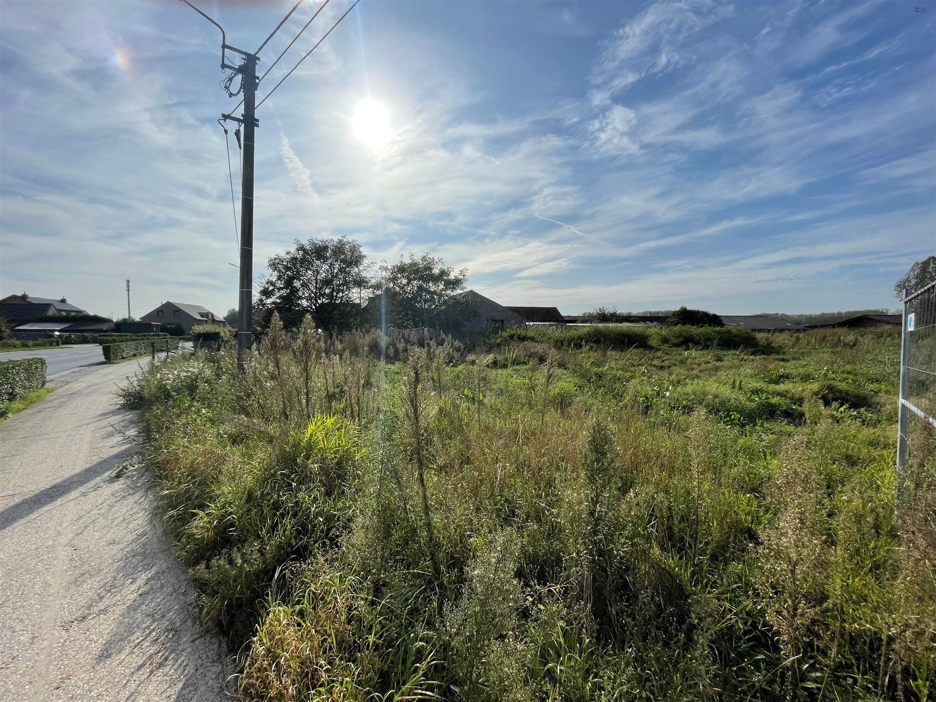 1 grond voor open bebouwing op grond van 1379m². foto 5