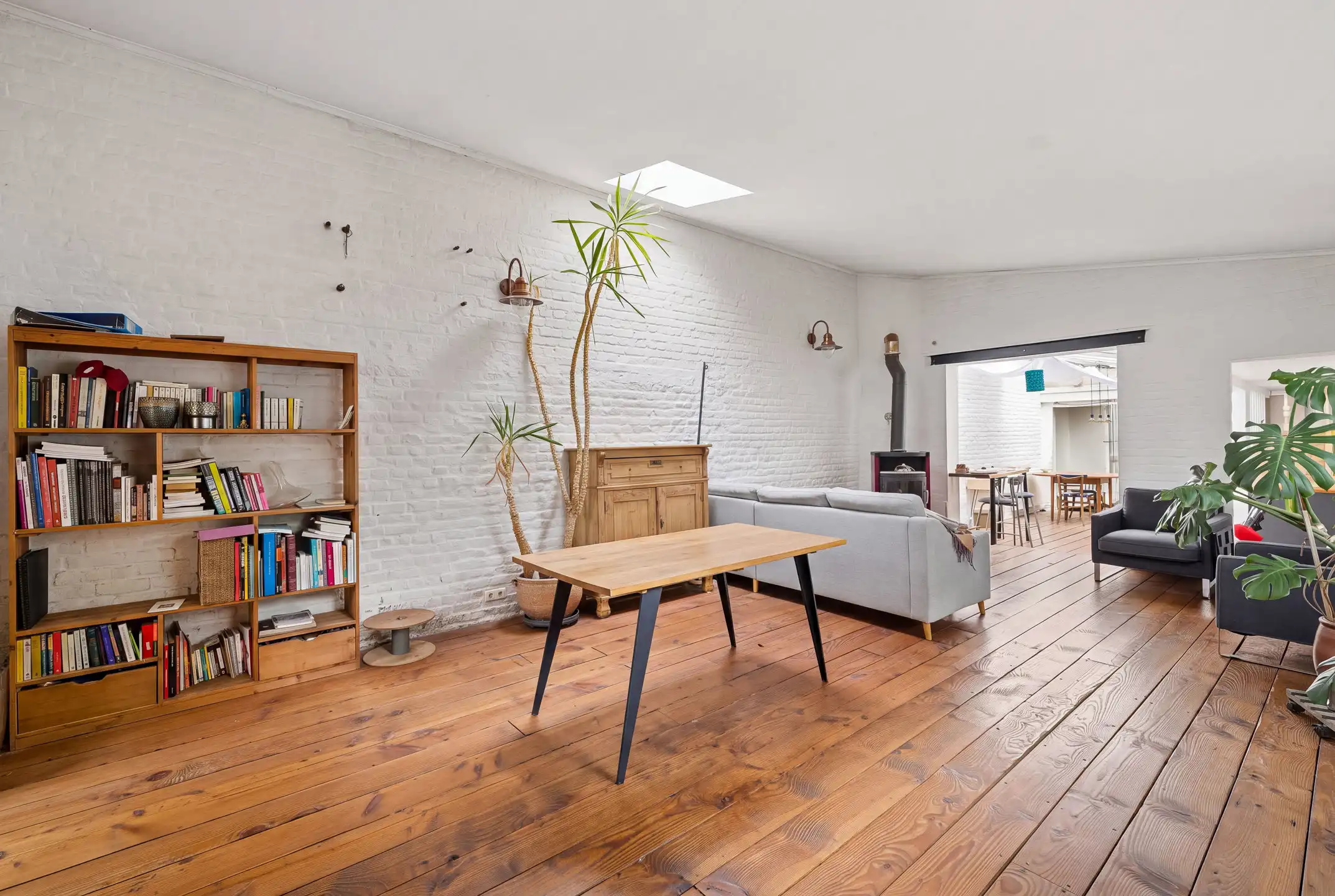 Begane grond 2 slaapkamers van ± 126 m² met tuin foto 3