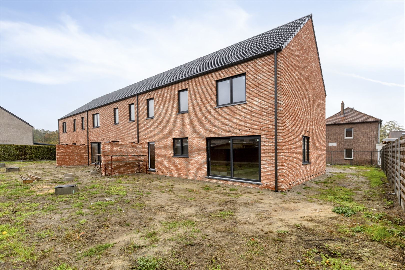 TE KOOP: Halfopen CASCO-nieuwbouwwoning met 4 slaapkamers! foto 25