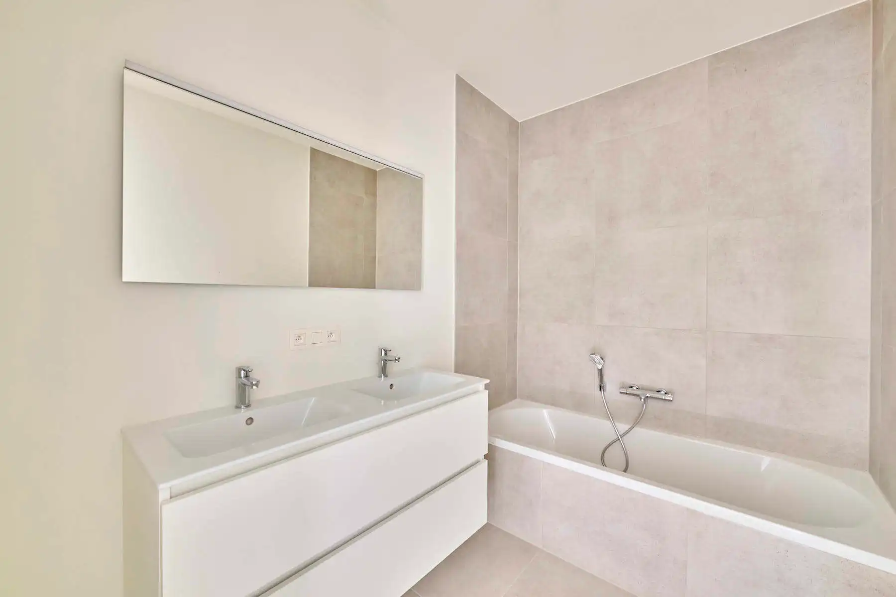 Instapklaar penthouse met 2 terrassen in het centrum foto 9