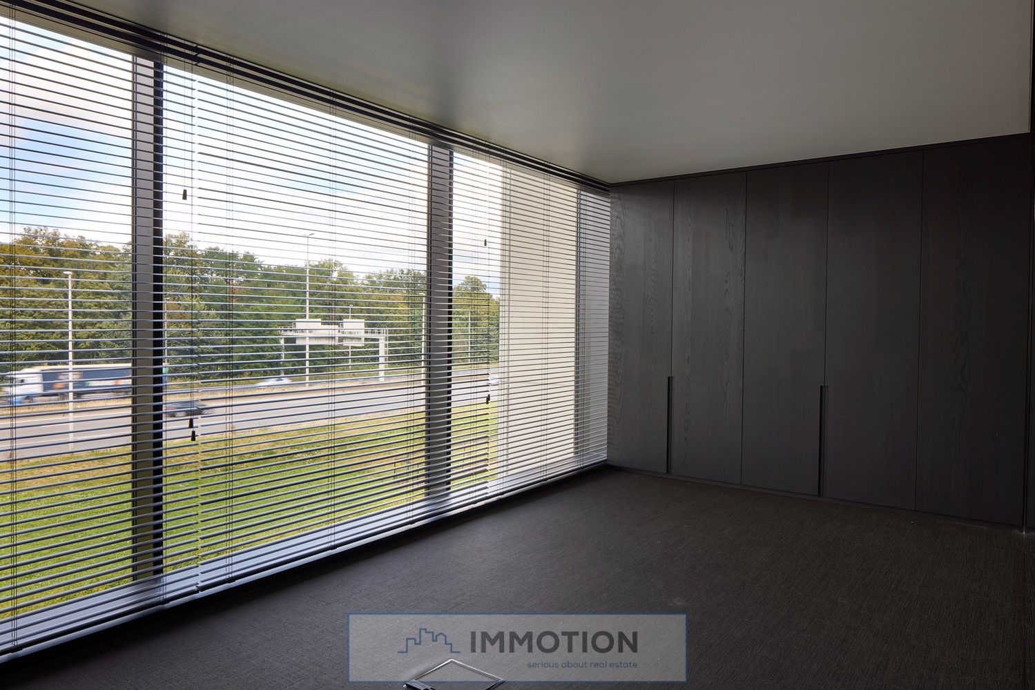 Unieke kantoorruimte van 720 m2 op top locatie langs E17 foto 25