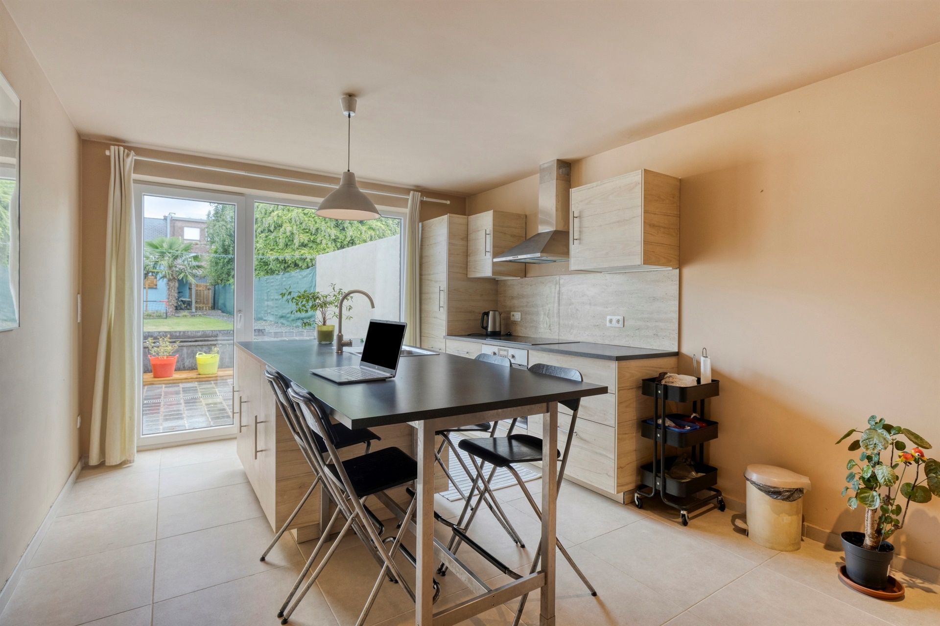 Gerenoveerde woning nabij het centrum foto 5