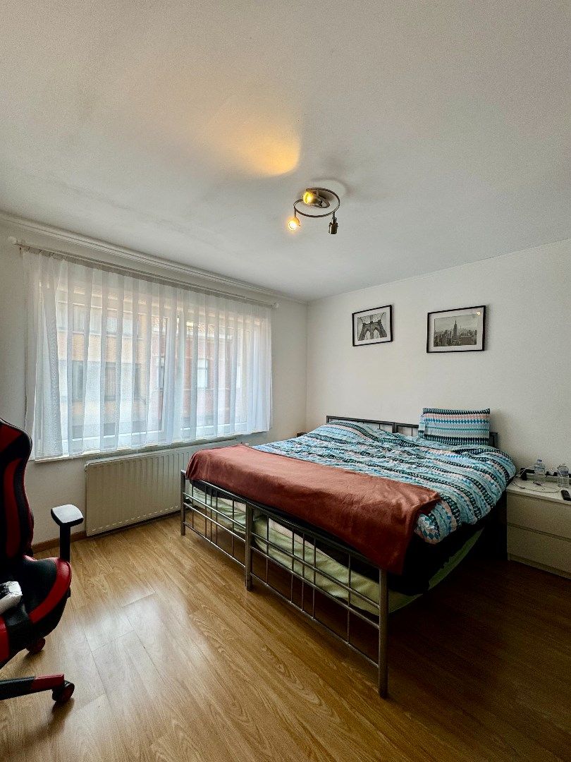 Prachtige halfopen bebouwing te koop nabij centrum met ruimte voor het hele gezin! foto 21