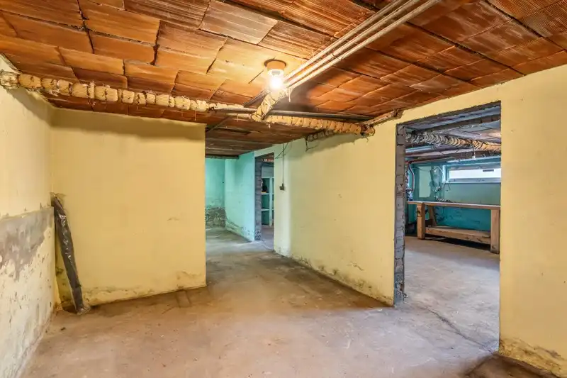 Uniek gelegen perceel met te renoveren woning op 24 are foto 32