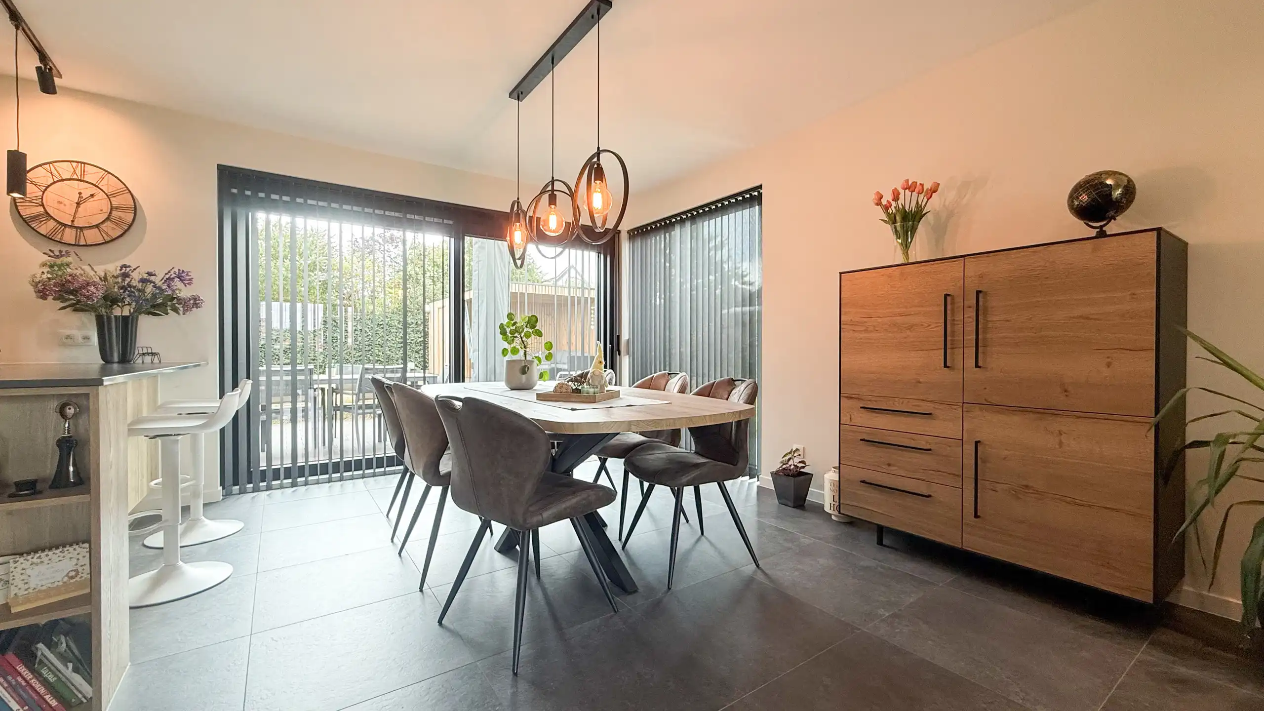 Moderne halfopen woning met 3 slpks en tuin! foto 10