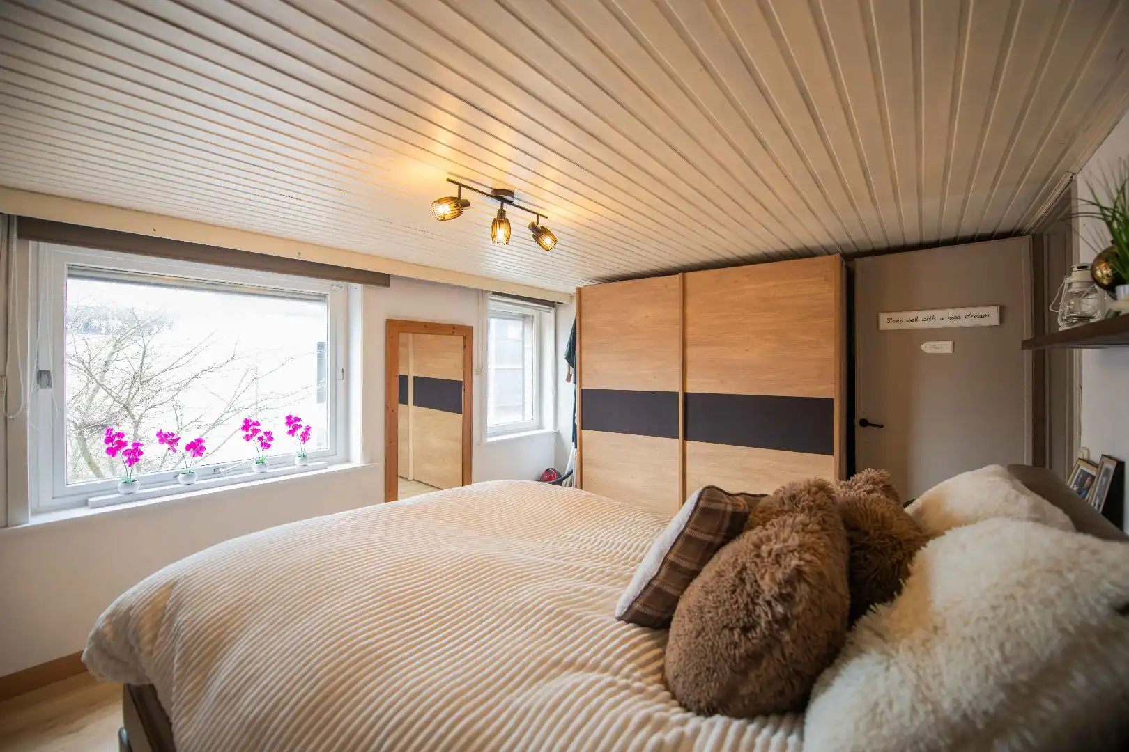 OOSTENDE  - CENTRUM MARIAKERKE foto 24