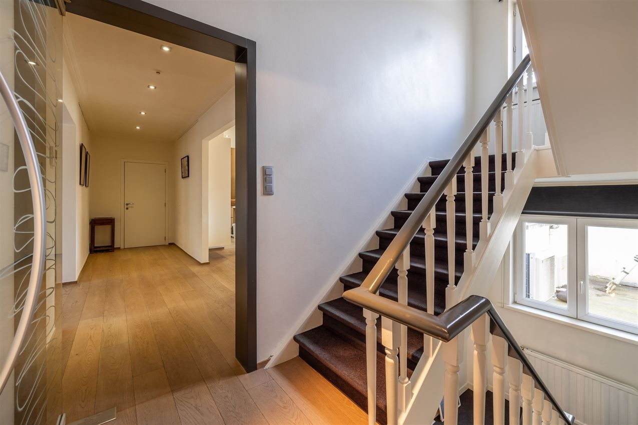 Bel-etage woning met uitzicht op de Basiliek foto 4