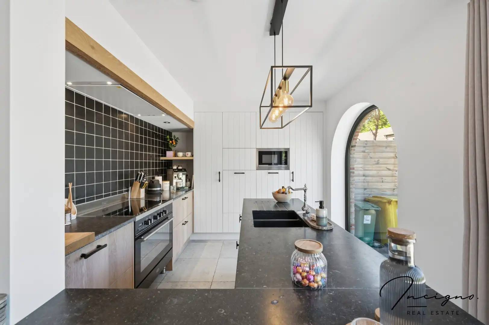 Recente stijlvolle BEN woning op een perceel van +- 15a foto 10