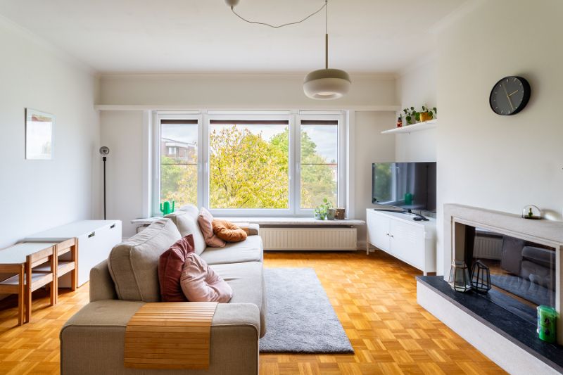 Prachtig ruim en lumineus 3 slpk appartement met verzicht + terras en P! foto 3