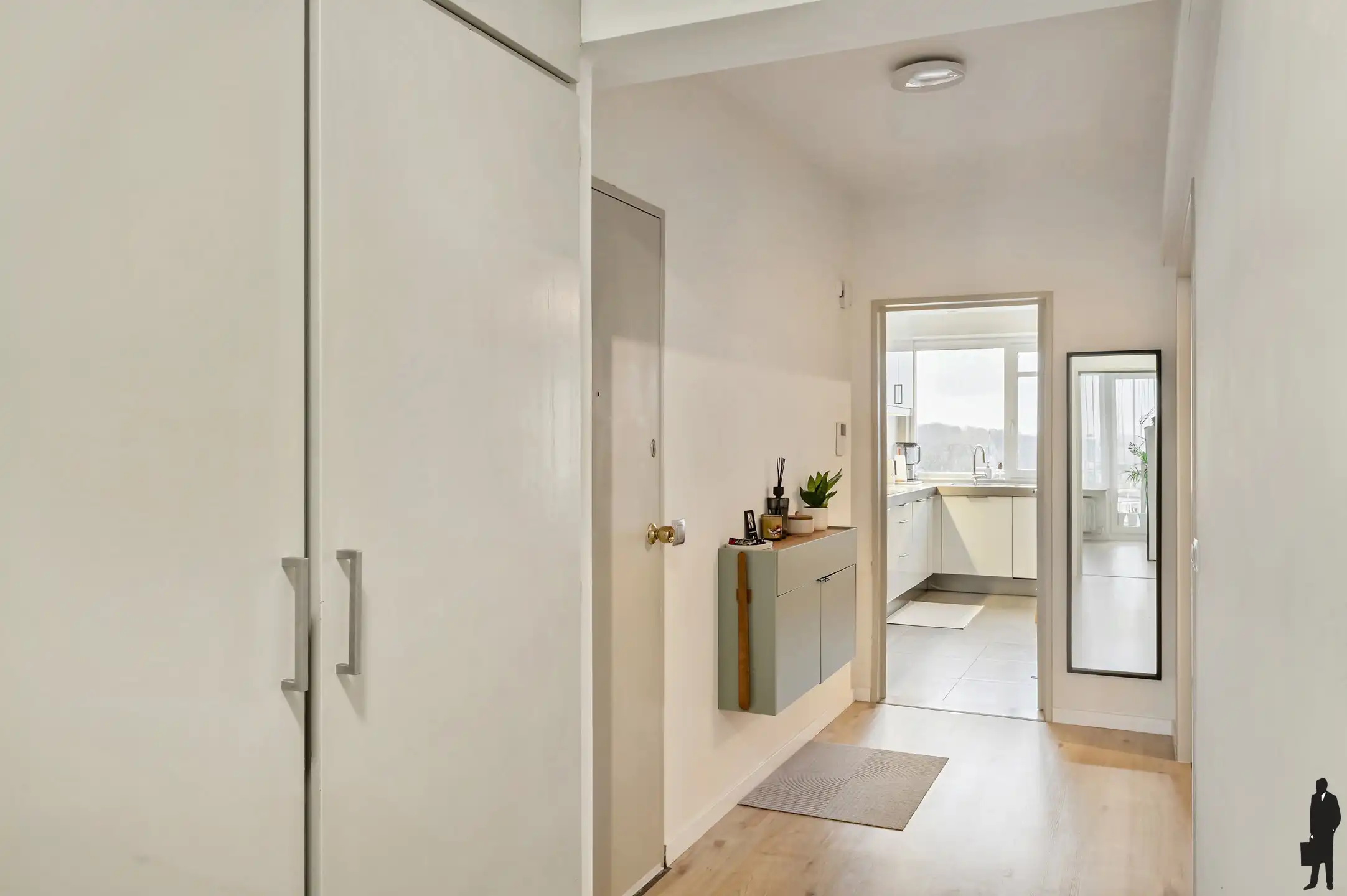 Instapklaar appartement met terras en warmtepomp foto 6