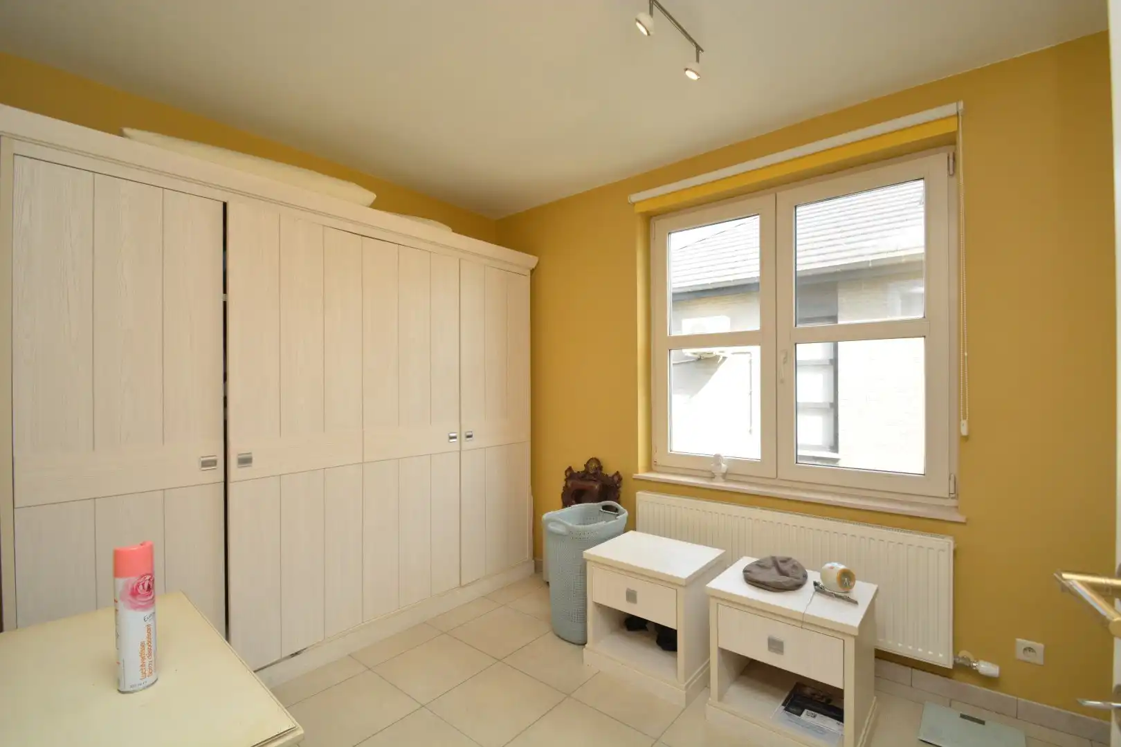 INSTAPKLAAR APP 1e vd  MET GARAGE TE HULSHOUT	 foto 8