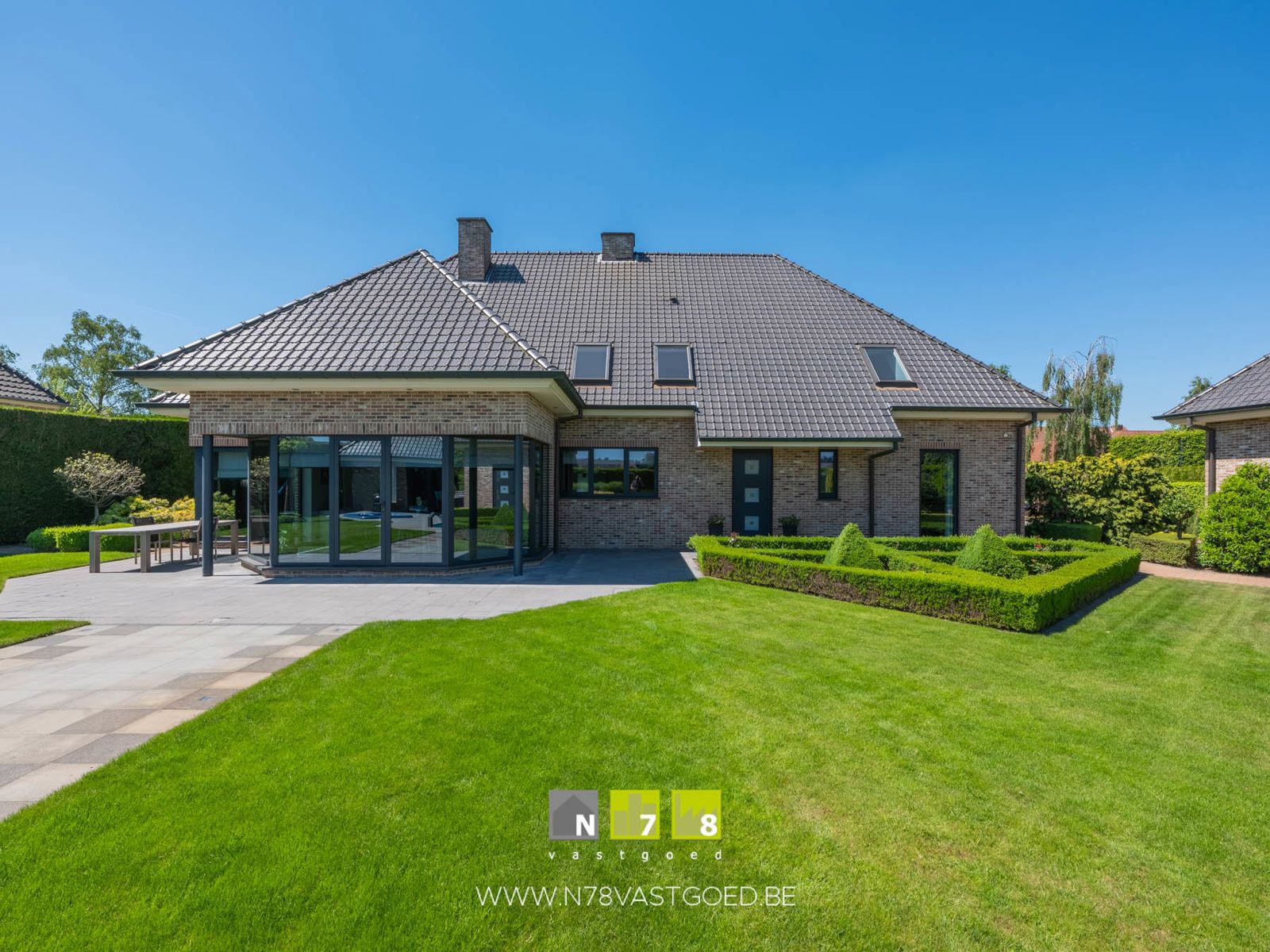 Villa te koop foto 48