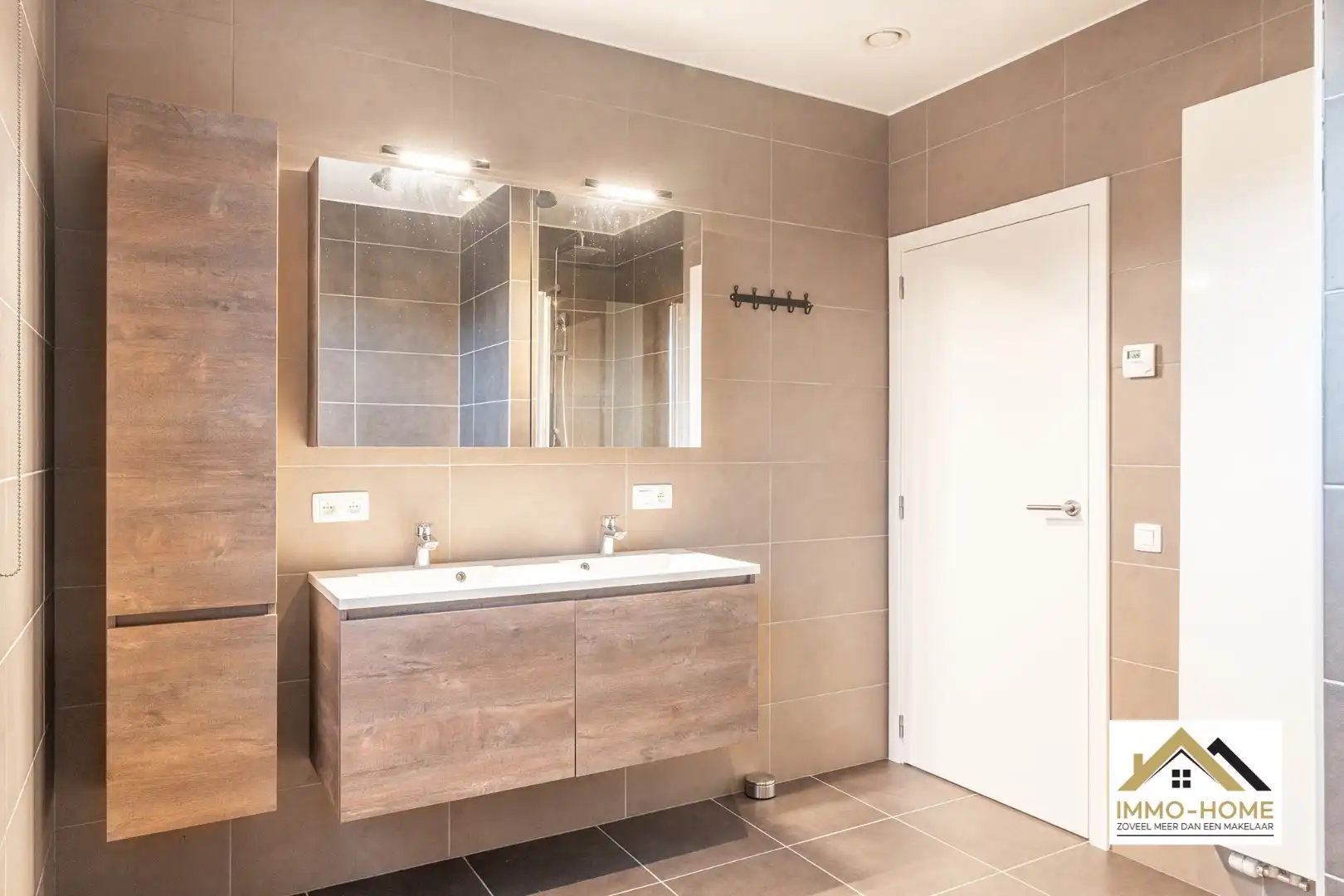 Recente knappe halfopen bebouwing op rustige ligging te Berlare foto 13