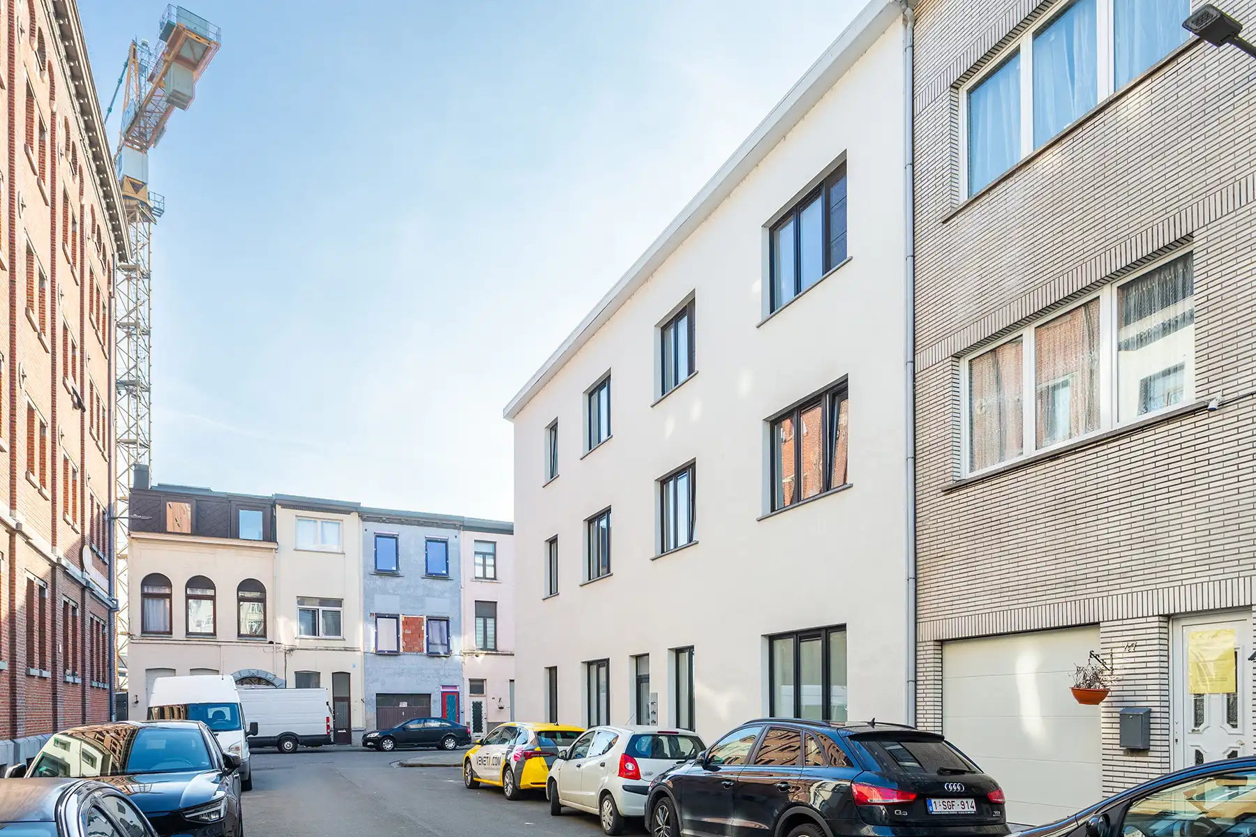 2060 - Gerenoveerd 1 slaapkamer gelijkvloersappartement. foto 12