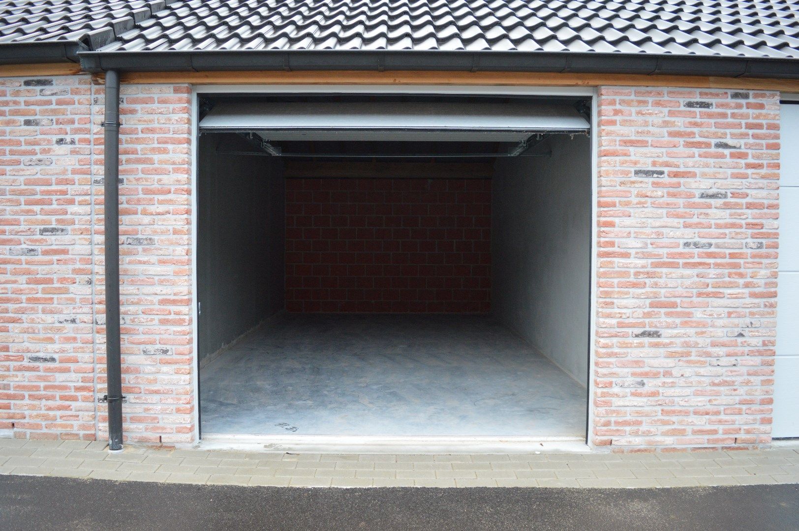 Garagebox te huur in Kuurne foto 2