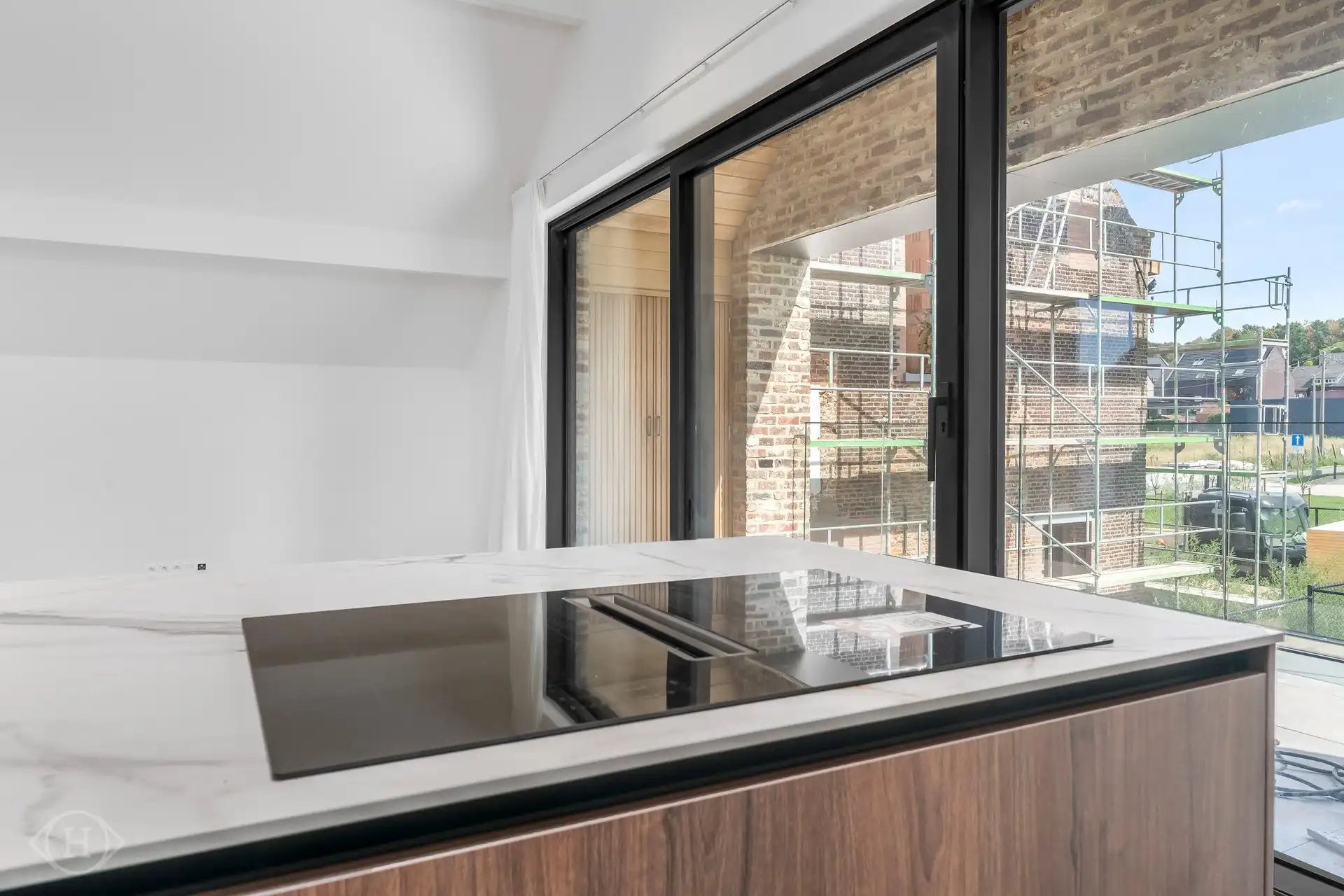 Luxe 3-slaapkamerappartement met ruim terras foto 4