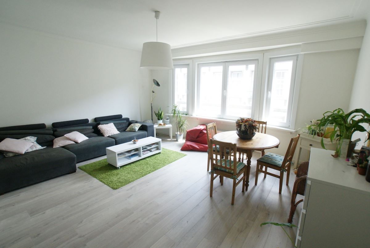 Appartement te huur foto {{pictureIndex}}