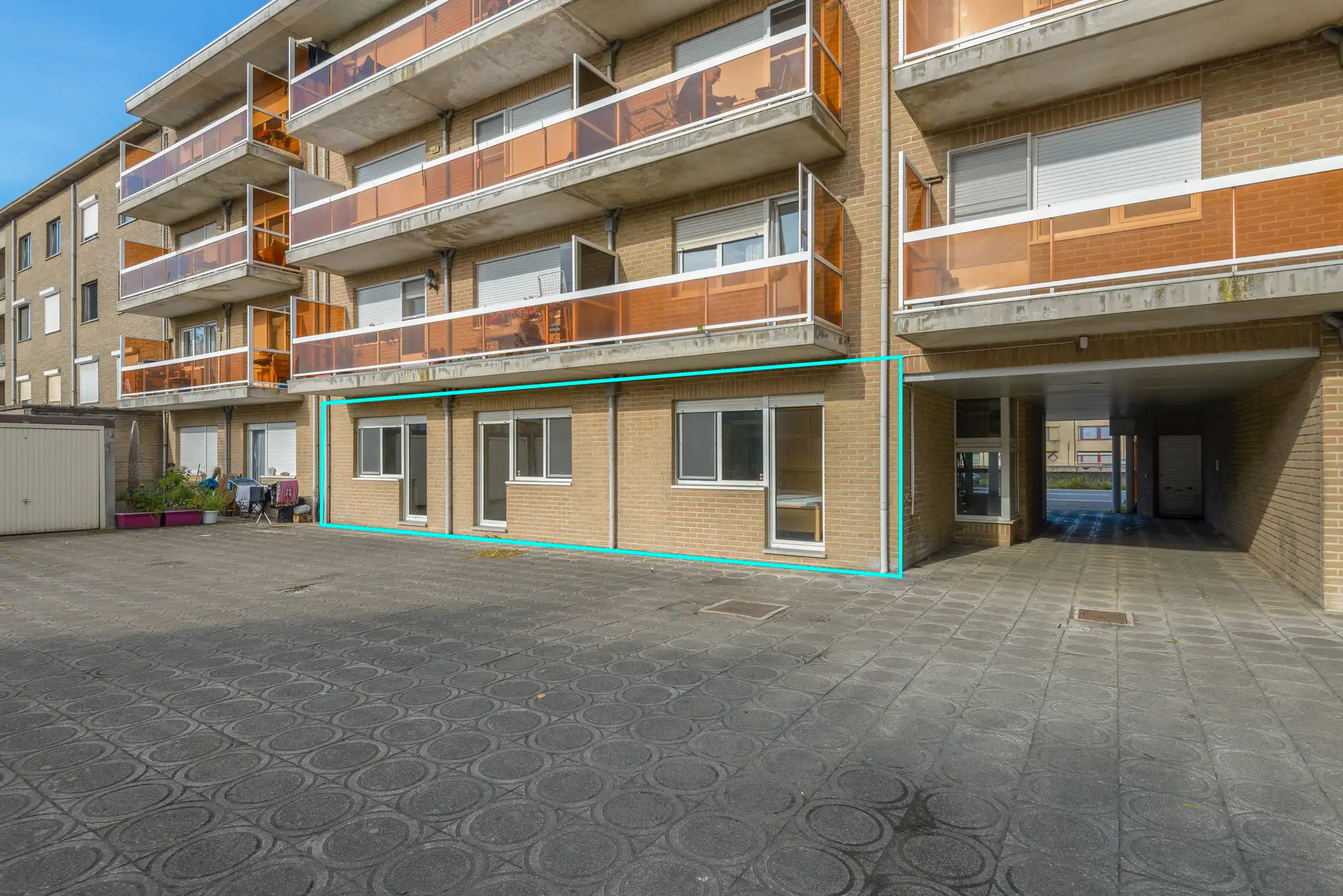 Ruim en verzorgd gelijkvloers appartement met 3 slaapkamers foto 12