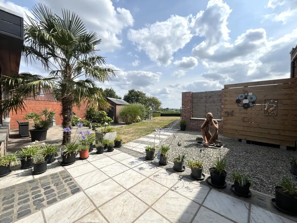 Zandvoorde – Landelijk gelegen woning met tuin en vrij uitzicht foto 14